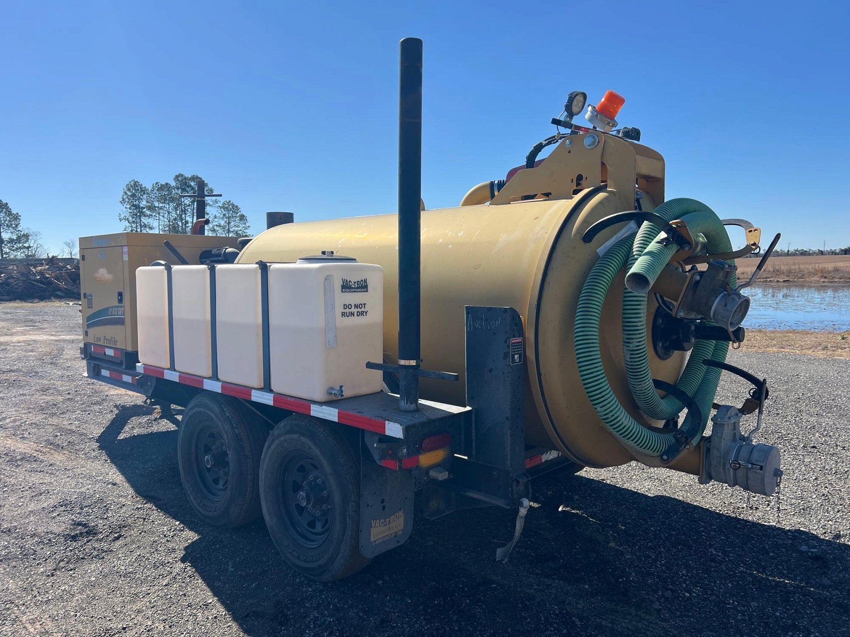 2020 VERMEER LP873SD1 VAC-TRON VACUUM TRAILER