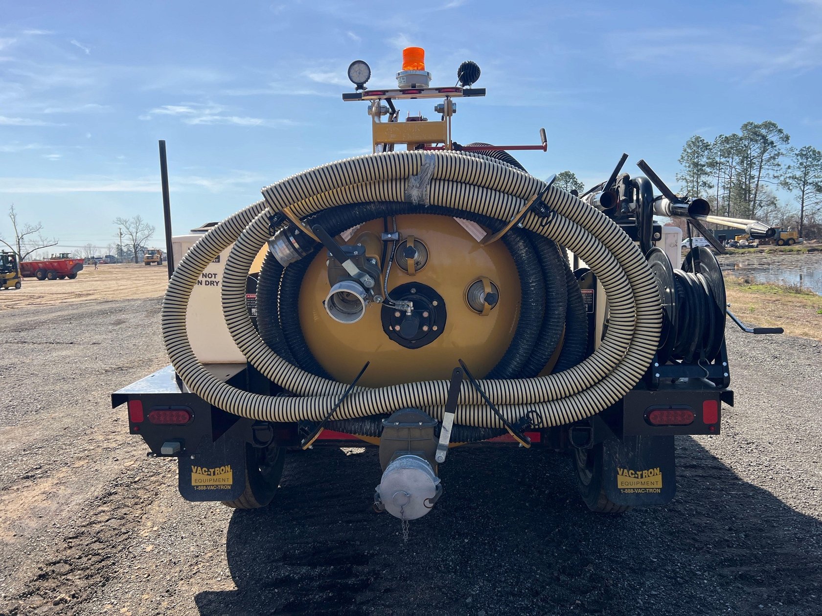 2021 VERMEER LP573XDT VACUUM TRAILER